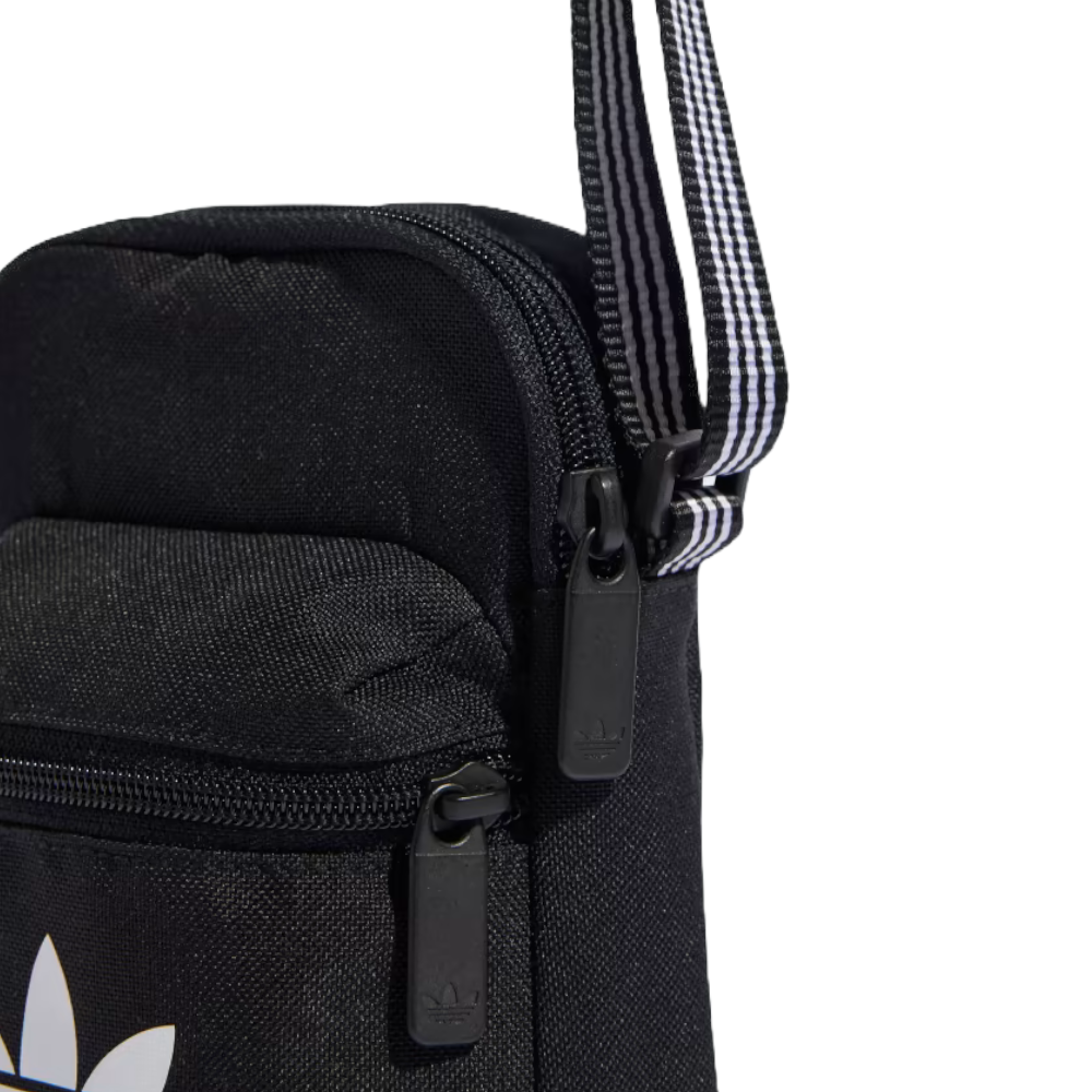 Adidas Umhängetasche Brusttasche Schultertasche Schwarz für Urlaub Reisen